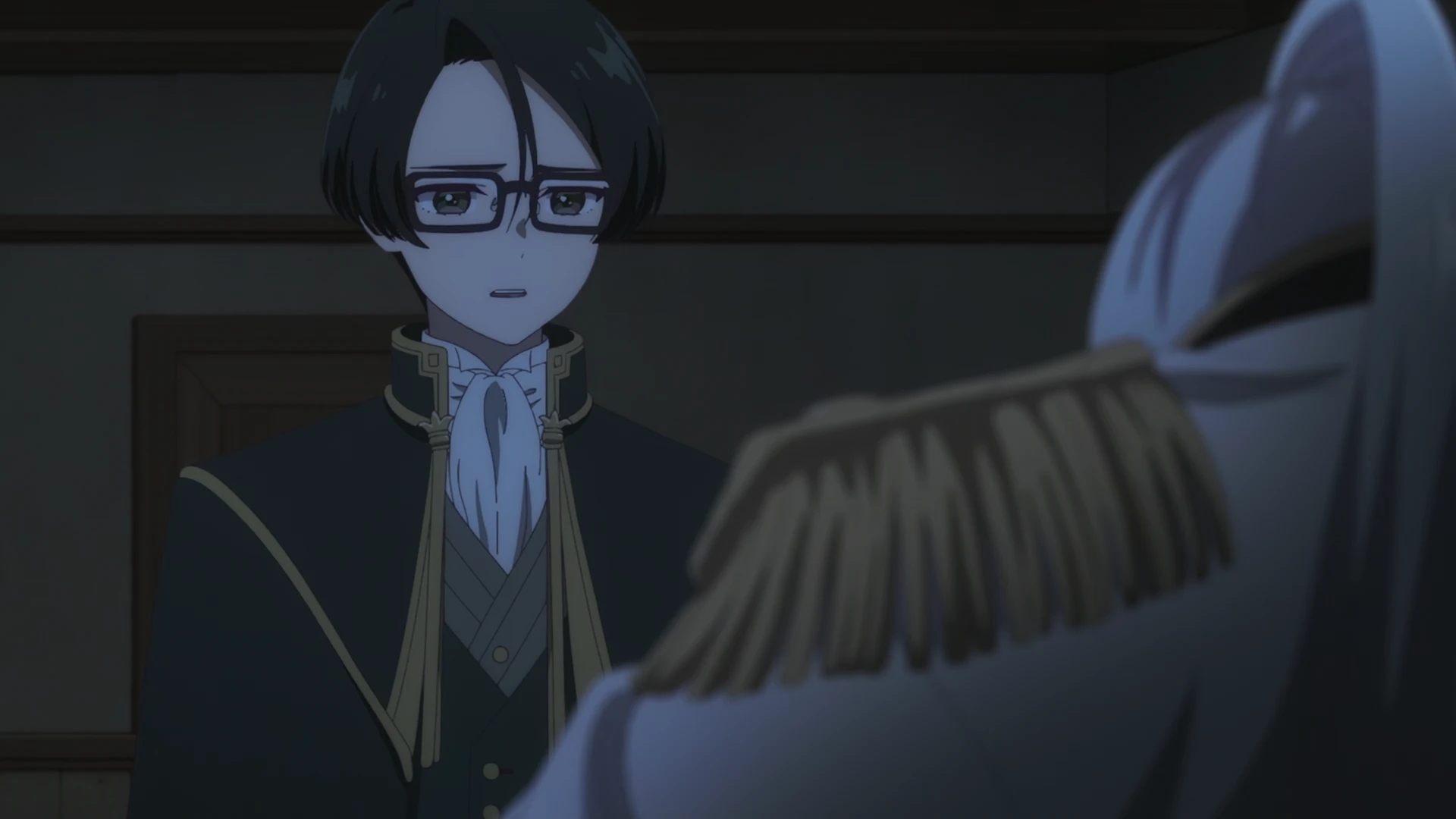 身为悲剧始作俑者的最强邪恶BOSS女王为民竭心尽力。 第二季 第1话